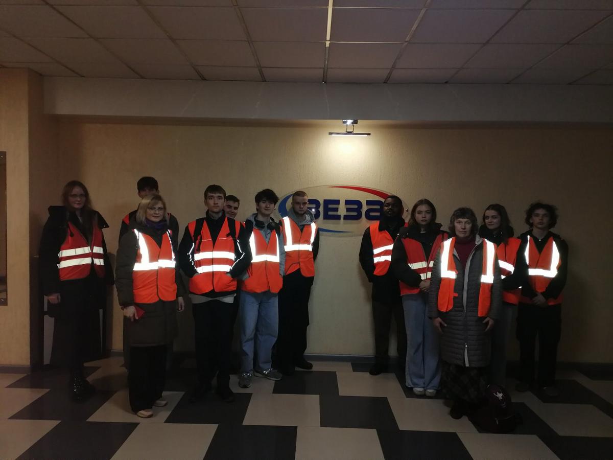 7 Студенты посетили с экскурсией ИУП "Веза Гомель"