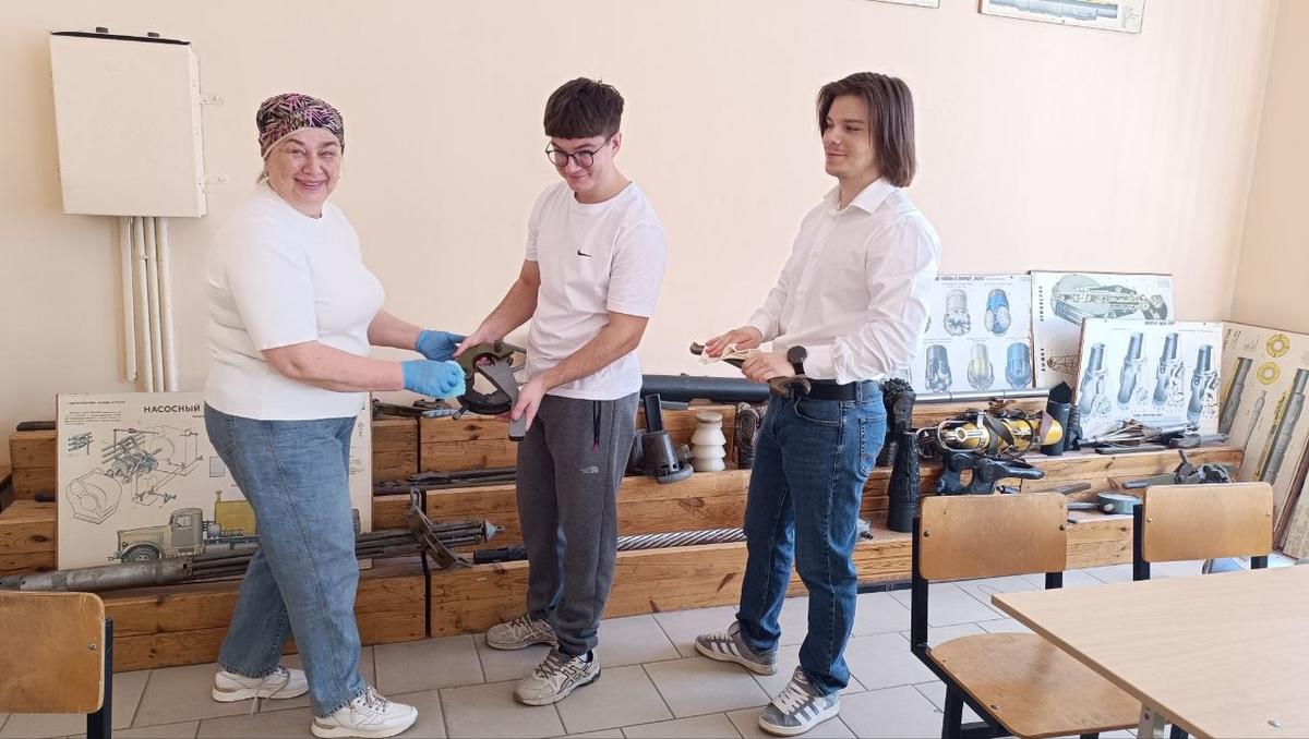 4 Субботник на кафедре НГРиГПА 4 Субботник на кафедре НГРиГПА