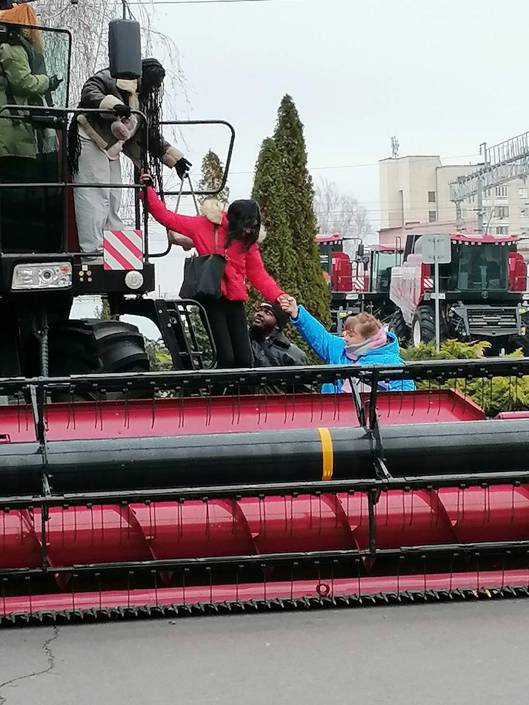 02 Экскурсия на ОАО "Гомсельмаш" 02 Экскурсия на ОАО "Гомсельмаш"