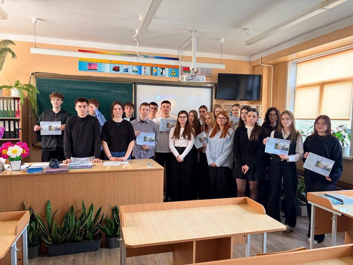 6 Студенты МСФ на профориентации