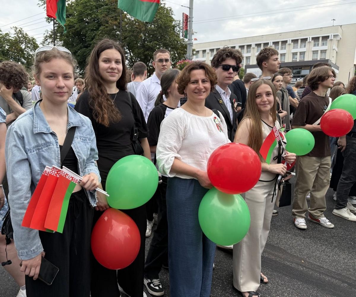 3 МСФ на тожественном шествии в честь Дня Независимости 3 МСФ на тожественном шествии в честь Дня Независимости