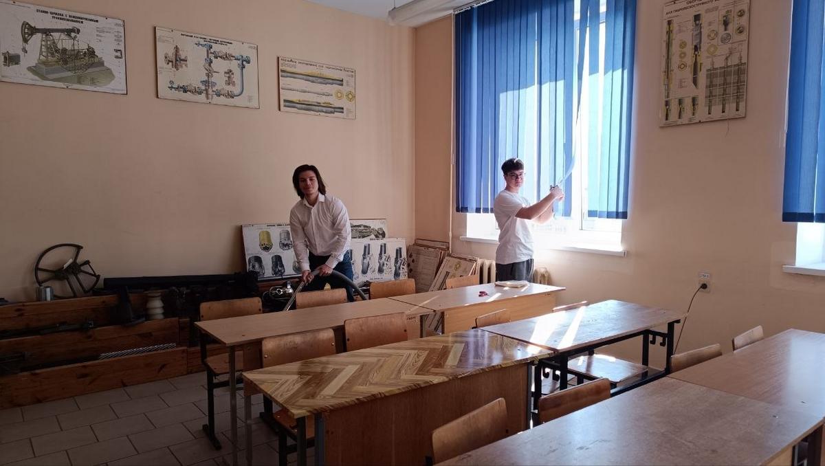 6 Субботник на кафедре НГРиГПА 6 Субботник на кафедре НГРиГПА