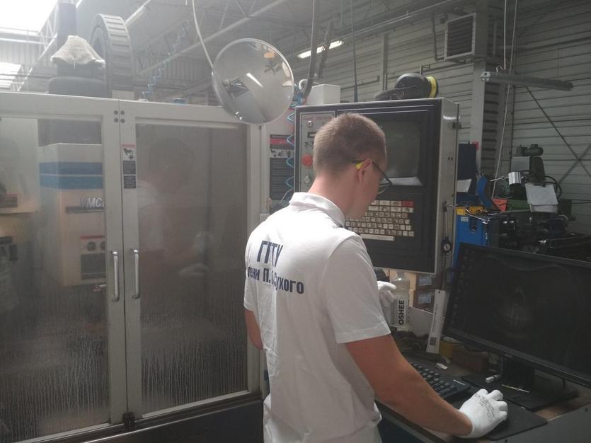 Студенты машиностроительного факультета ГГТУ имени П.О.Сухого прошли производственную практику на заводе «EuroLocks» в Польше