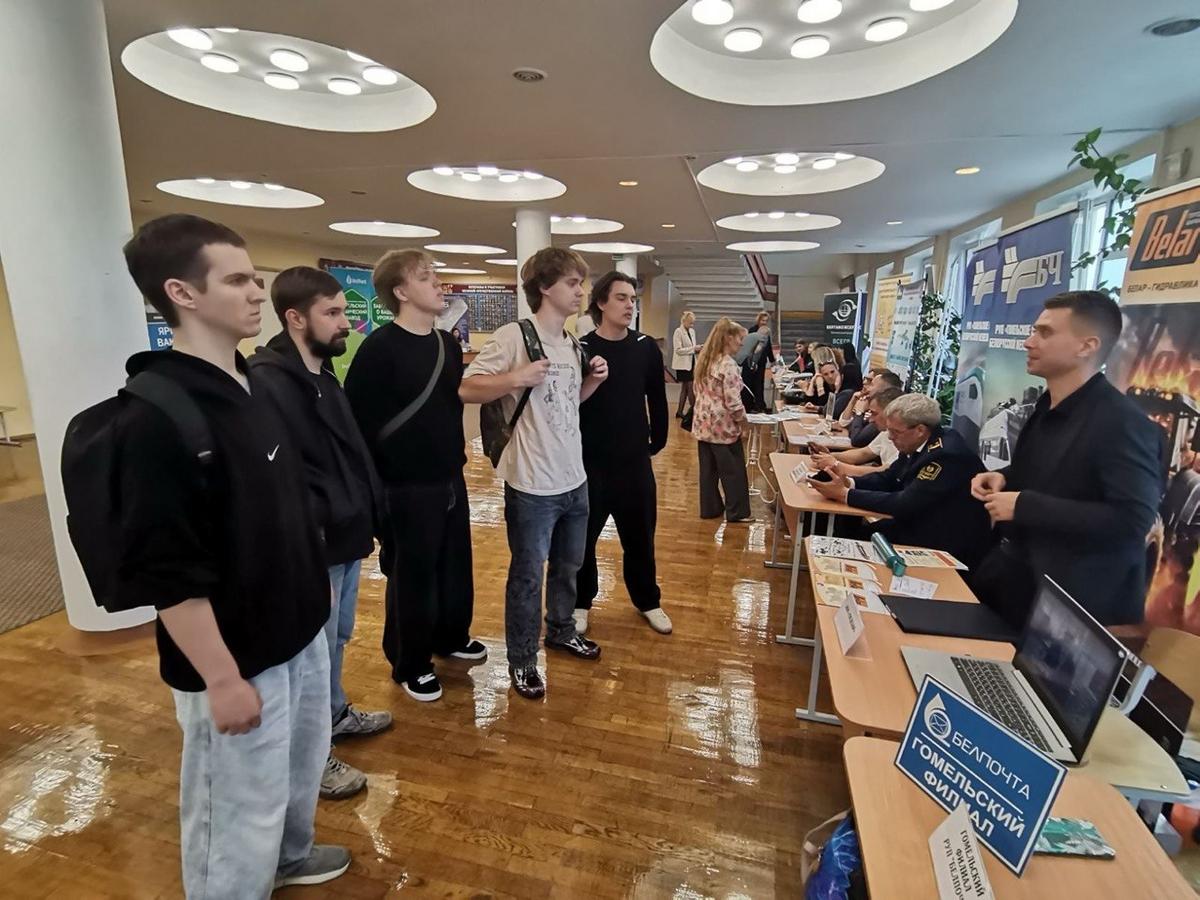 6 МСФ на ярмарке вакансий