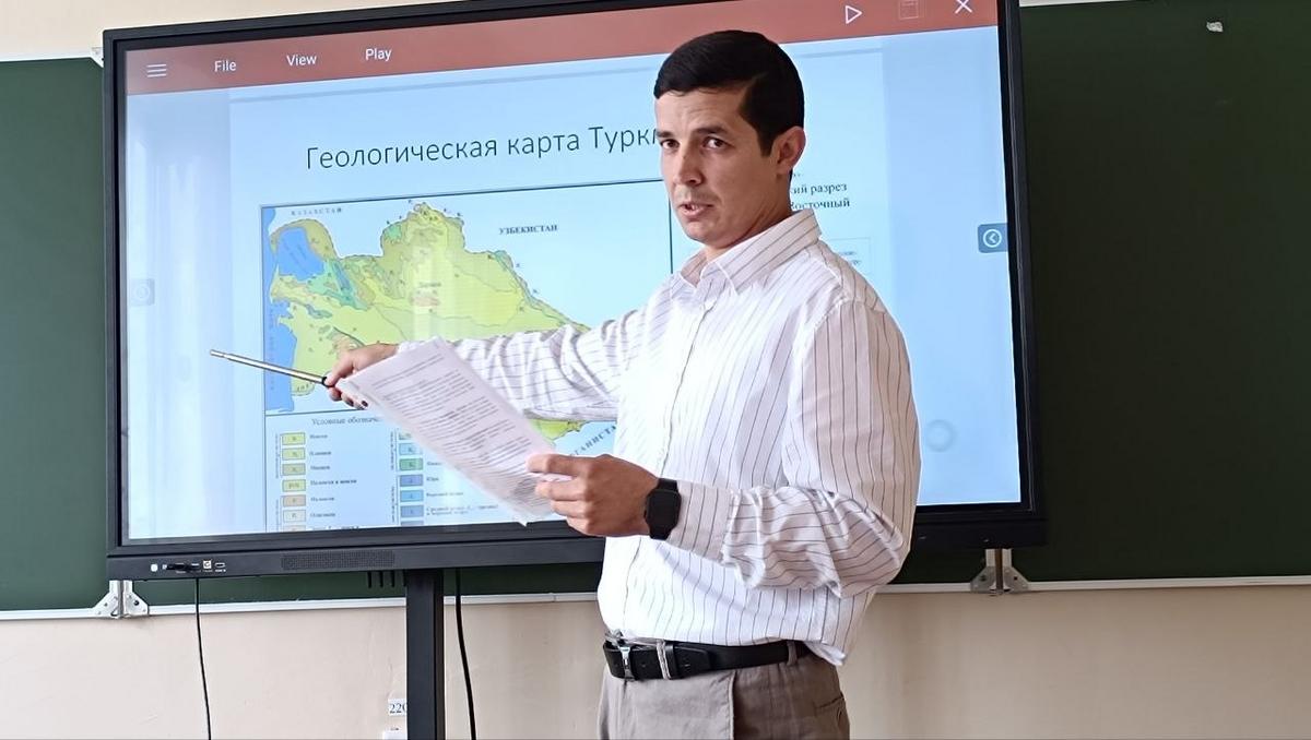 Защита дипломных проектов заочниками по специальности "Разработка и эксплуатация нефтяных и газовых месторождений" Защита дипломных проектов заочниками по специальности "Разработка и эксплуатация нефтяных и газовых месторождений"