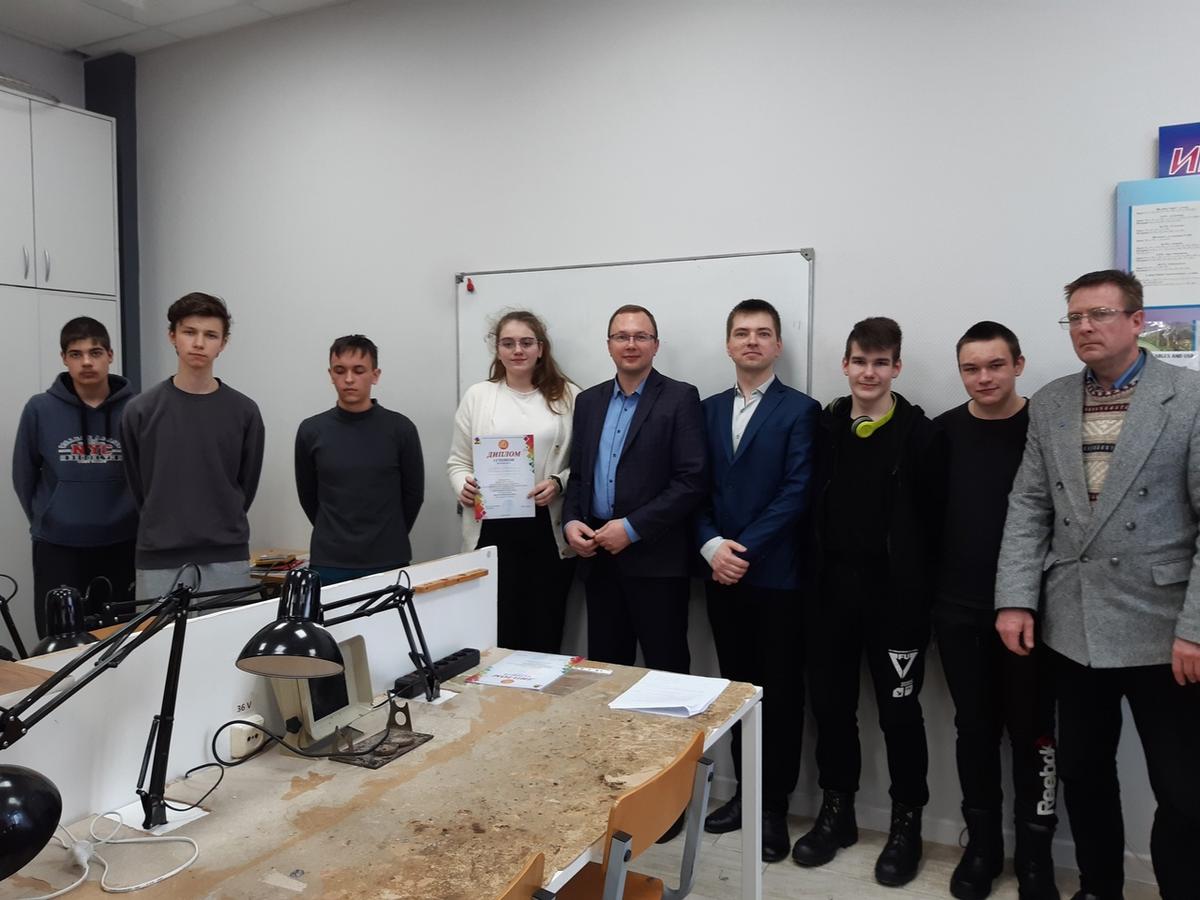 На областном этап республиканского конкурса «JuniorSkills Belarus» в компетенции «Прототипирование» председателем жюри выступал преподаватель машиностроительного факультета