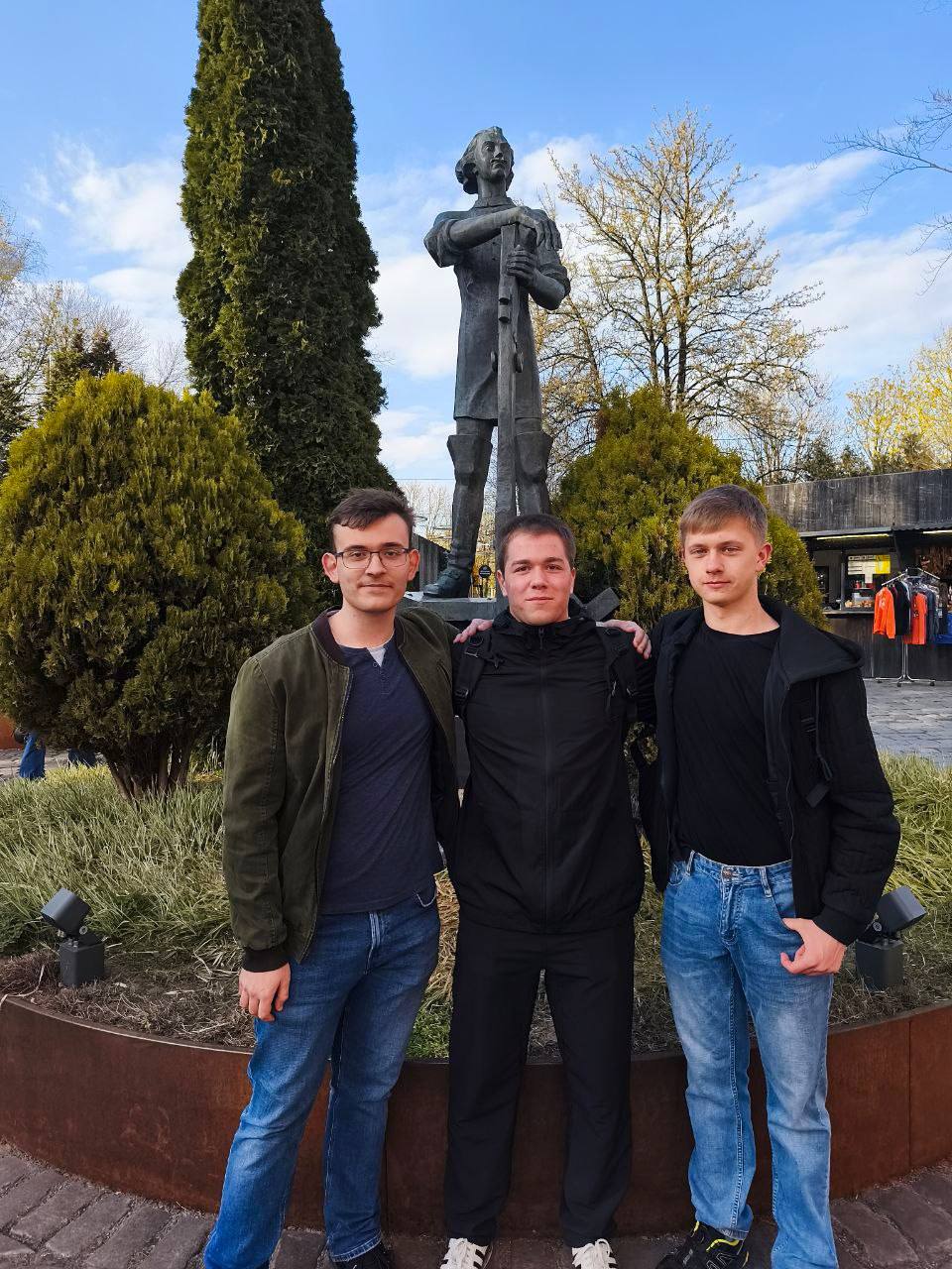 1 Студенты МСФ продолжают покорять Калининград