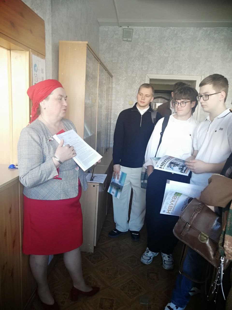 5 Занятие в библиотеке в рамках дисциплины "Академическое письмо"