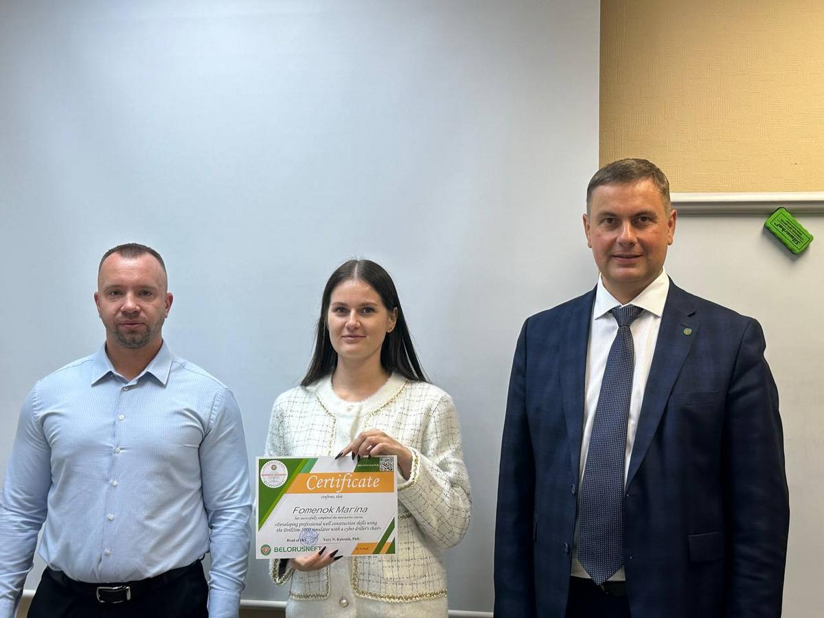 8 Ознакомительная экскурсия по буровой установке для аспирантов и магистрантов из Китая, Египта и Беларуси 8 Ознакомительная экскурсия по буровой установке для аспирантов и магистрантов из Китая, Египта и Беларуси