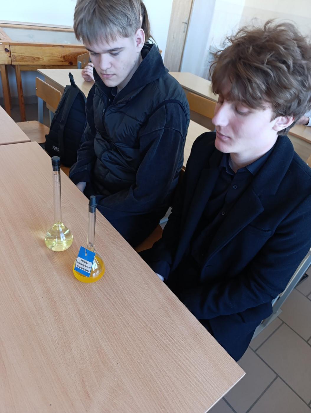 3 14 марта в рамках профориентационного проекта «ПроВУЗ» двери кафедры «Нефтегазоразработка и гидропневмоавтоматика» открылись для будущих абитуриентов