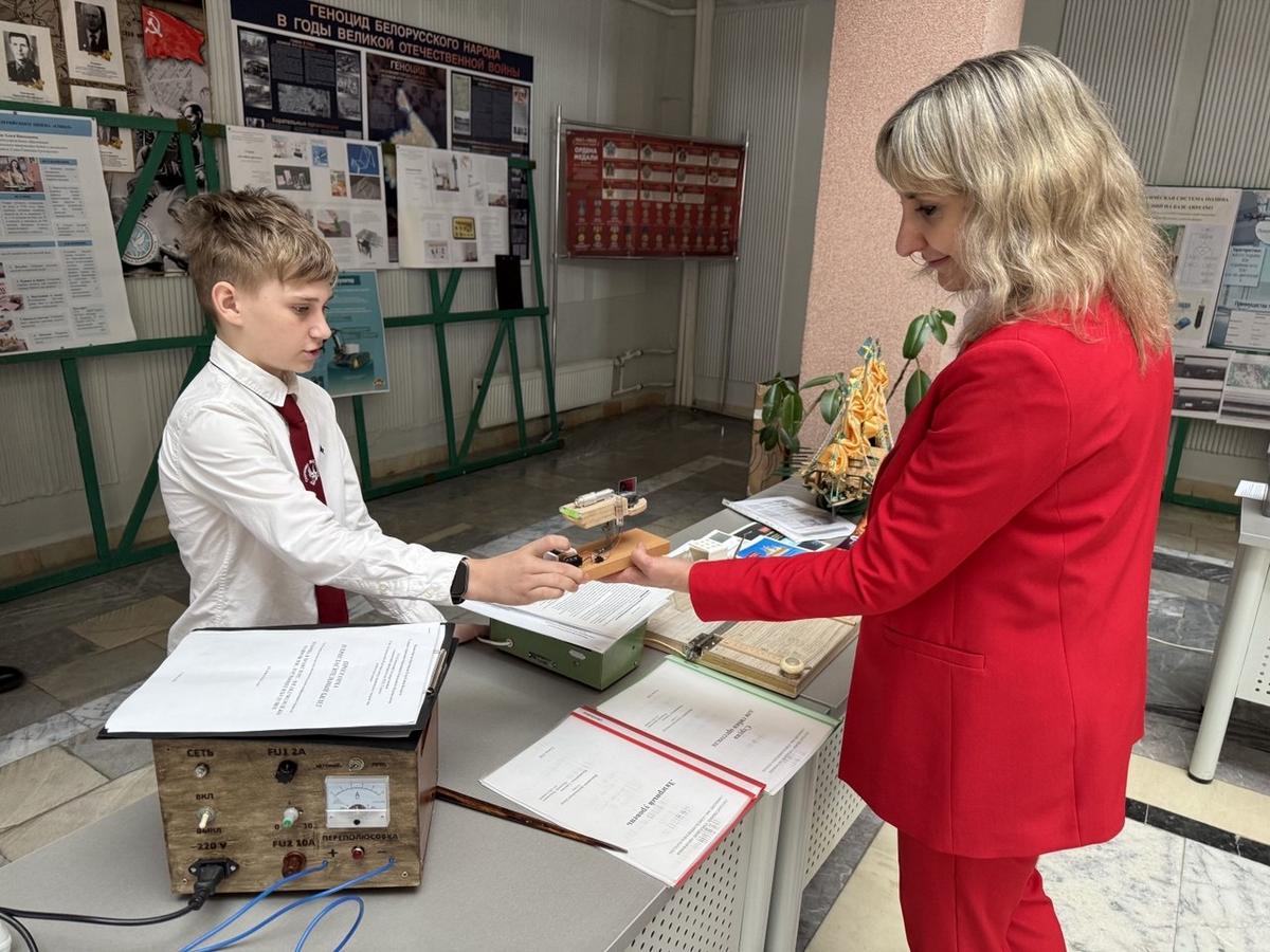 7 Преподаватели МСФ в жюри IX региональной конференции школьников